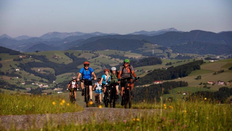 Radeln mit E-Bike Guide Fritz, &copy; schwarz-koenig.at