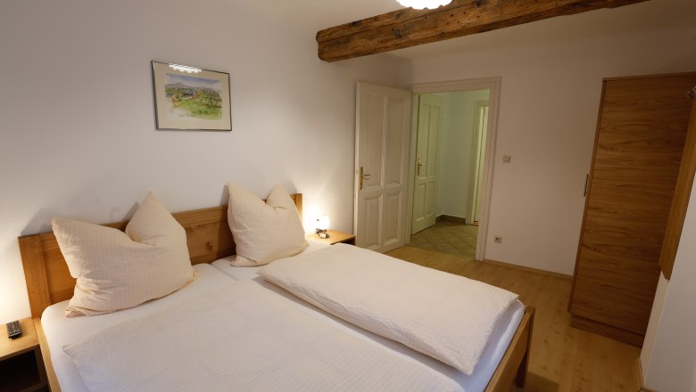 Gaestezimmer 4, &copy; J. Salomon