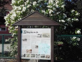 Schautafel bei den ehemaligen Zollh&auml;usern Reingers, &copy; Gemeinde Reingers