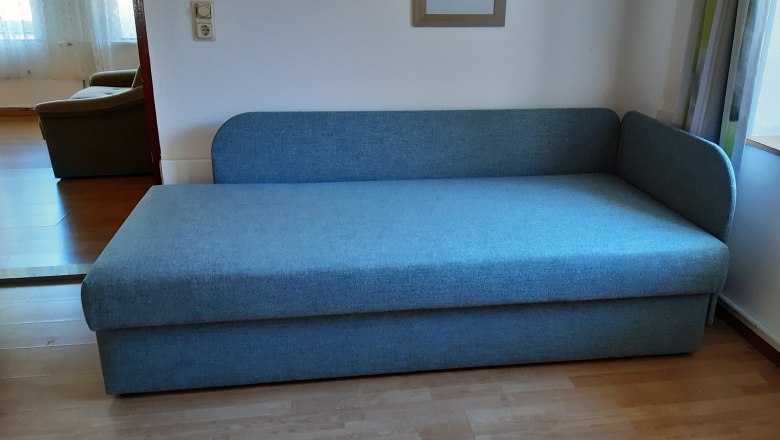 Wohnliege im Wohnzimmer, &copy; Ferienhaus Leopold