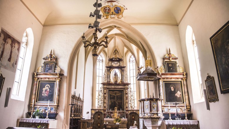 Innenansicht Kirche St. Blasien, &copy; Daniela Matejschek