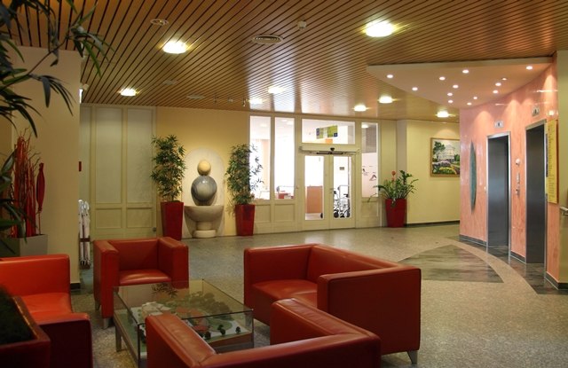 Foyer, &copy; Die Residenz Bad V&ouml;slau- Das Hotel f&uuml;r junggebliebene Senioren