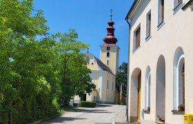 Pfarrkirche Feuersbrunn, © Verena Schnatter