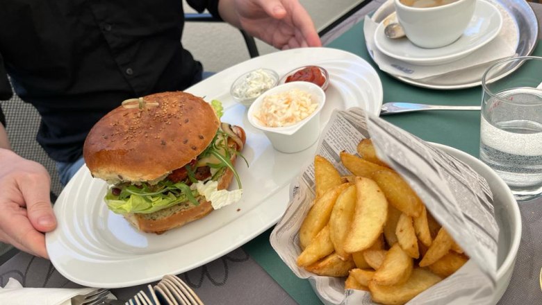 etwas f&uuml;r jeden Geschmack, &copy; Gut Theuretzbach - Reiterstube