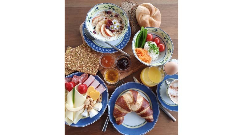 Fr&uuml;hst&uuml;ck Pension Schlossblick, &copy; Sabine Wambach