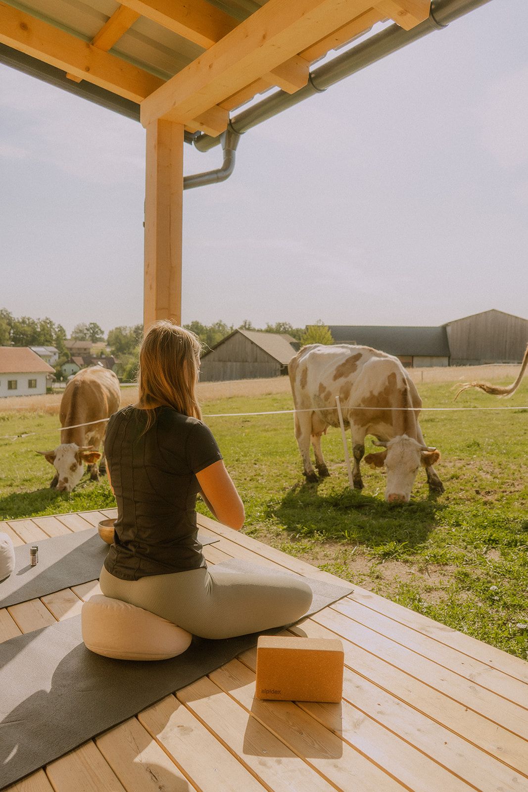 Terrasse mit Yoga Möglichkeit 