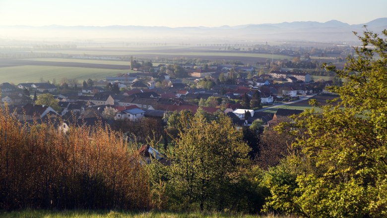 Blick auf die Gemeinde, &copy; Weinfranz