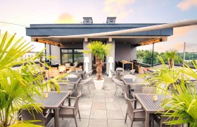 Auf der Dachterasse, &copy; Das Alfred