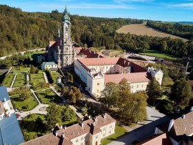 Stift Zwettl, © Waldviertel Tourismus, lichtstark.com