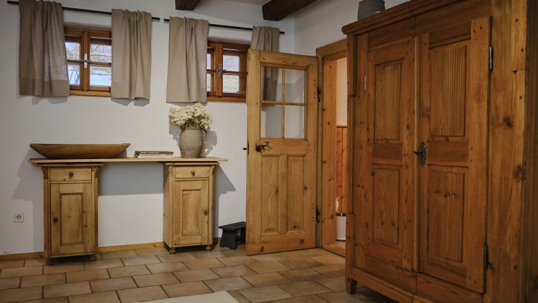 Eingang, Blumenwiese, &copy; Mathias Lixl / lixl.com