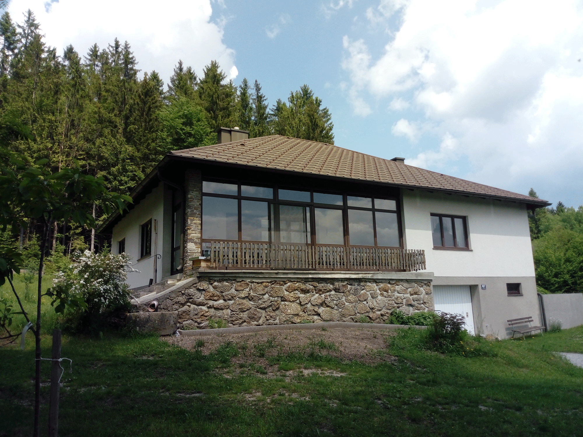 Ferienhaus Böhm, Hausfoto Sommer