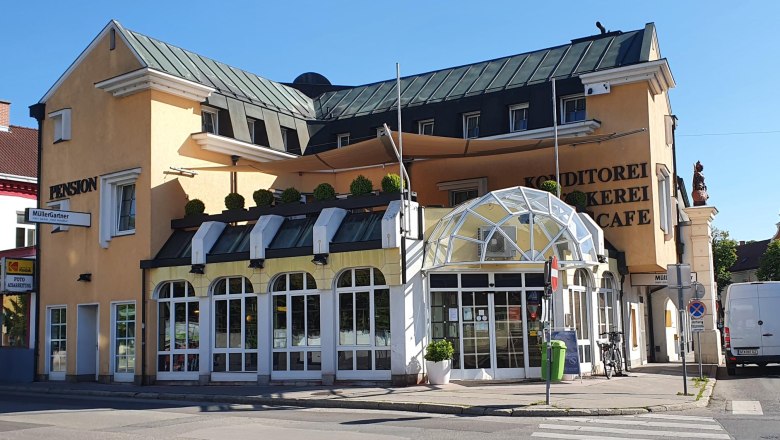 aussenansicht-rathausstrasse-18_sonnensegel-003_1, © ©MüllerGartner aussenansicht-rathausstrasse-18_sonnensegel-003_1, © ©MüllerGartner