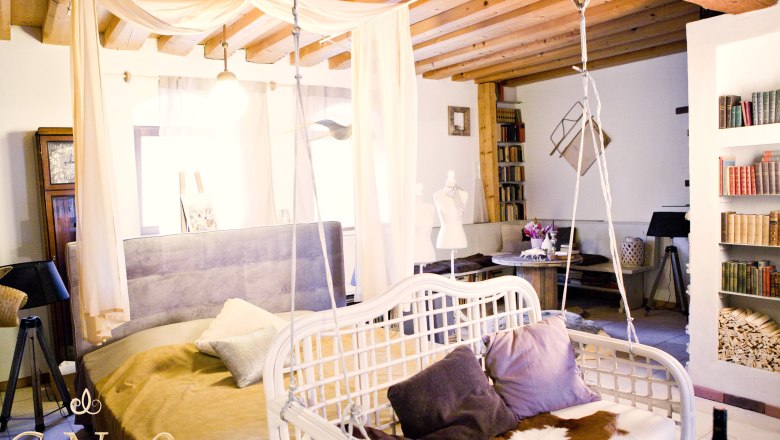 Romantisches 1-Zimmer-Apartment mit extra großem Bett, © Familie Wolf