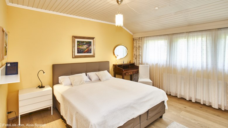 Schlafzimmer Wohnung Bergflirt, &copy; FotoLois.com, Alois Spandl