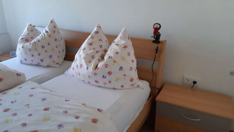 Schlafzimmer, &copy; Ferienhaus Leopold