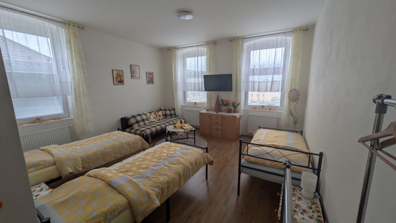 Zimmer - 2A, &copy; A.V. Heinrichs