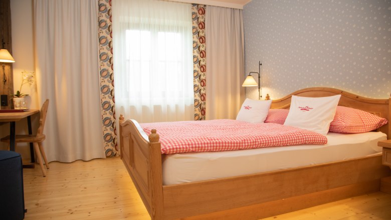 Perbersdorfer Heuriger & Hotel, &copy; Perbersdorfer Heuriger & Hotel