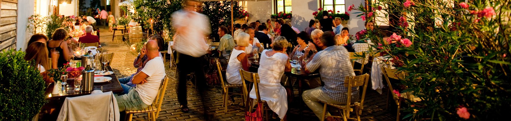 Heuriger Carnuntum Experience, &copy; Tom Lamm