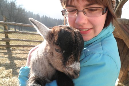 Kuschelige Stallbewohner freuen sich auf dich, &copy; Bauernhof Obersch&ouml;nbichl