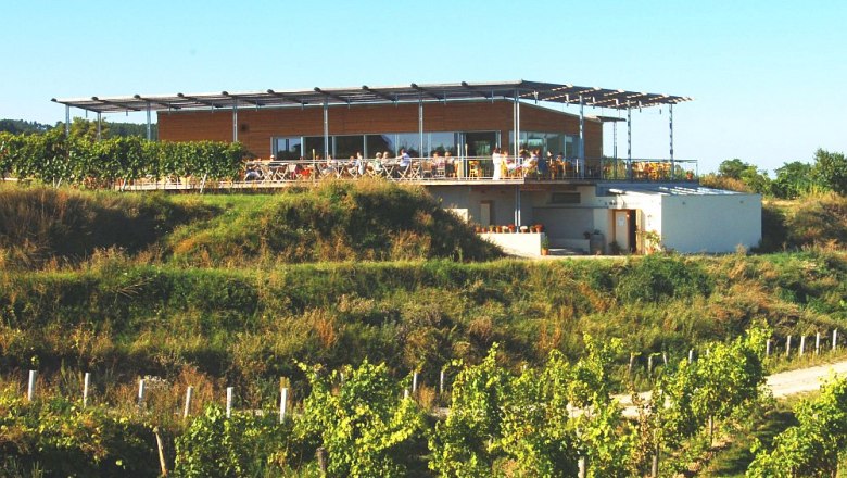 Weinbeisserei Mollands, &copy; Weinbeisserei Hager