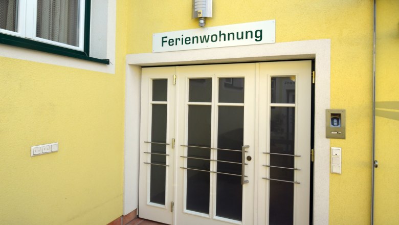 Fewo Haupteingang, &copy; Regina Petric