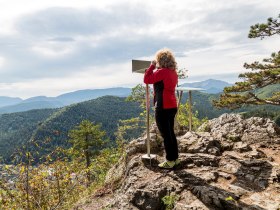 Blickplatz Hausstein, &copy; Wiener Alpen in Nieder&ouml;sterreich