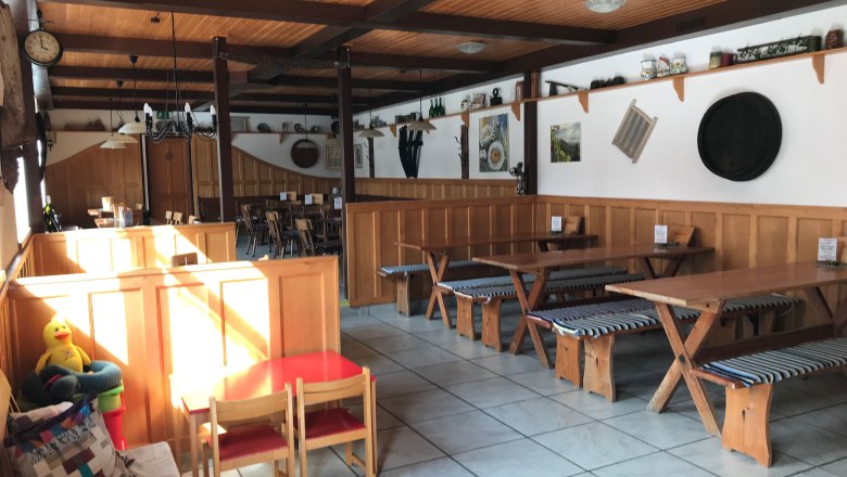 Heurigenlokal, Buschenschank Familie M&ouml;lk, Deutsch-Haslau, &copy; Buschenschank Familie M&ouml;lk