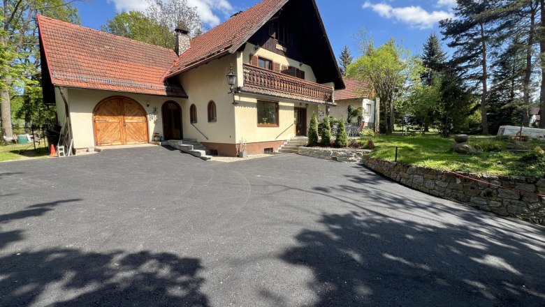 Haus Frontansicht, © AT Gastwirtschafts OG