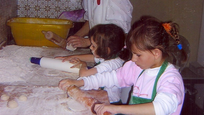 Backen lernen am Bauernhof, &copy; Erlebnishof Familie Seidl