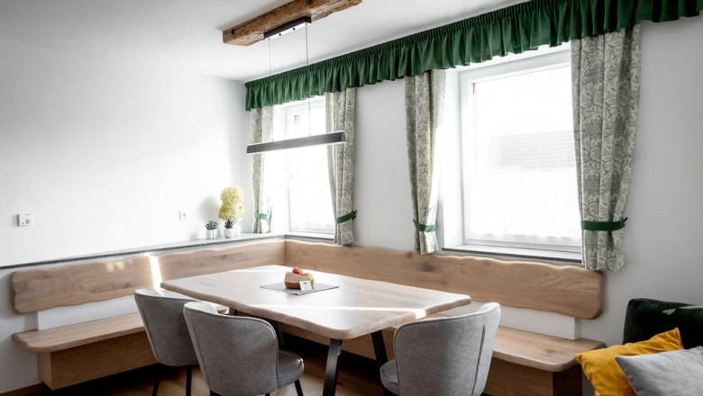 Esstisch, &copy; ReiWaSchHOF