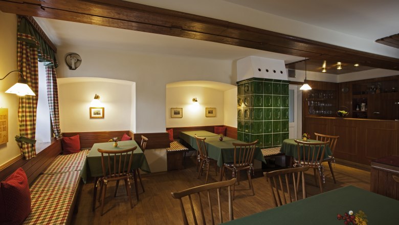 Fr&uuml;hst&uuml;cksraum im Weingut Huber, &copy; Monika Loeff