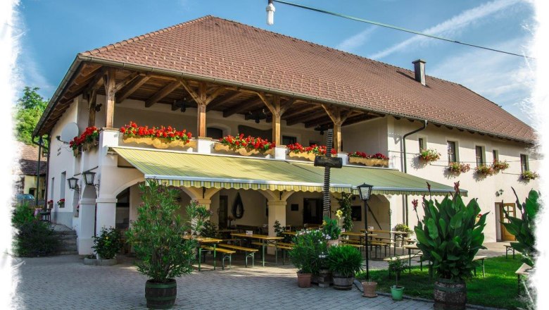 Weinschenke Marchsteiner, &copy; Marchsteiner