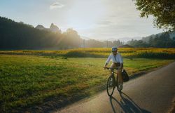 Radfahren am Feistritztalradweg in der Region Wechsel