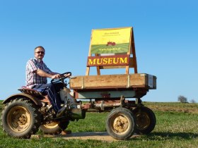 180erKikker, &copy; Fam. Tichy