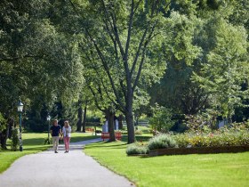 Kurpark Bad Sch&ouml;nau, &copy; Wiener Alpen, Florian Lierzer