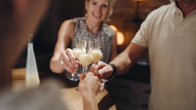 Strau&szlig;enhof Ebner, &copy; Moststra&szlig;e, dochbodnliacht