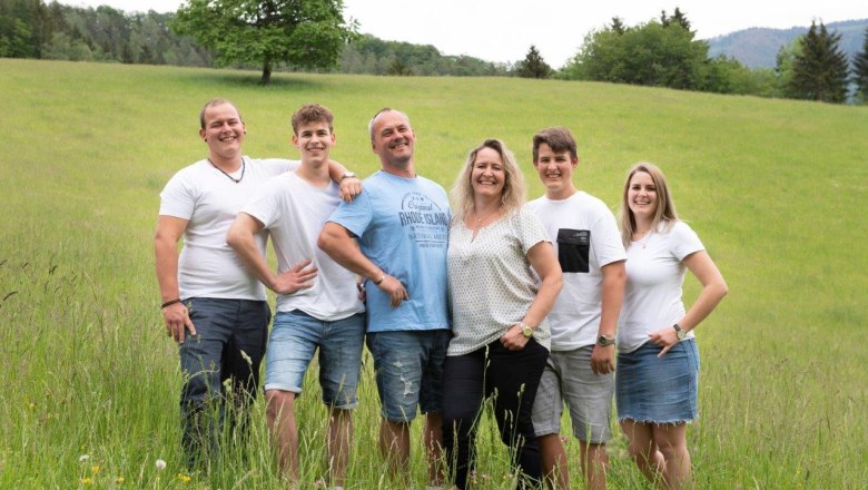 Eure Gastgeber am Zwergerlhof, &copy; Bieder