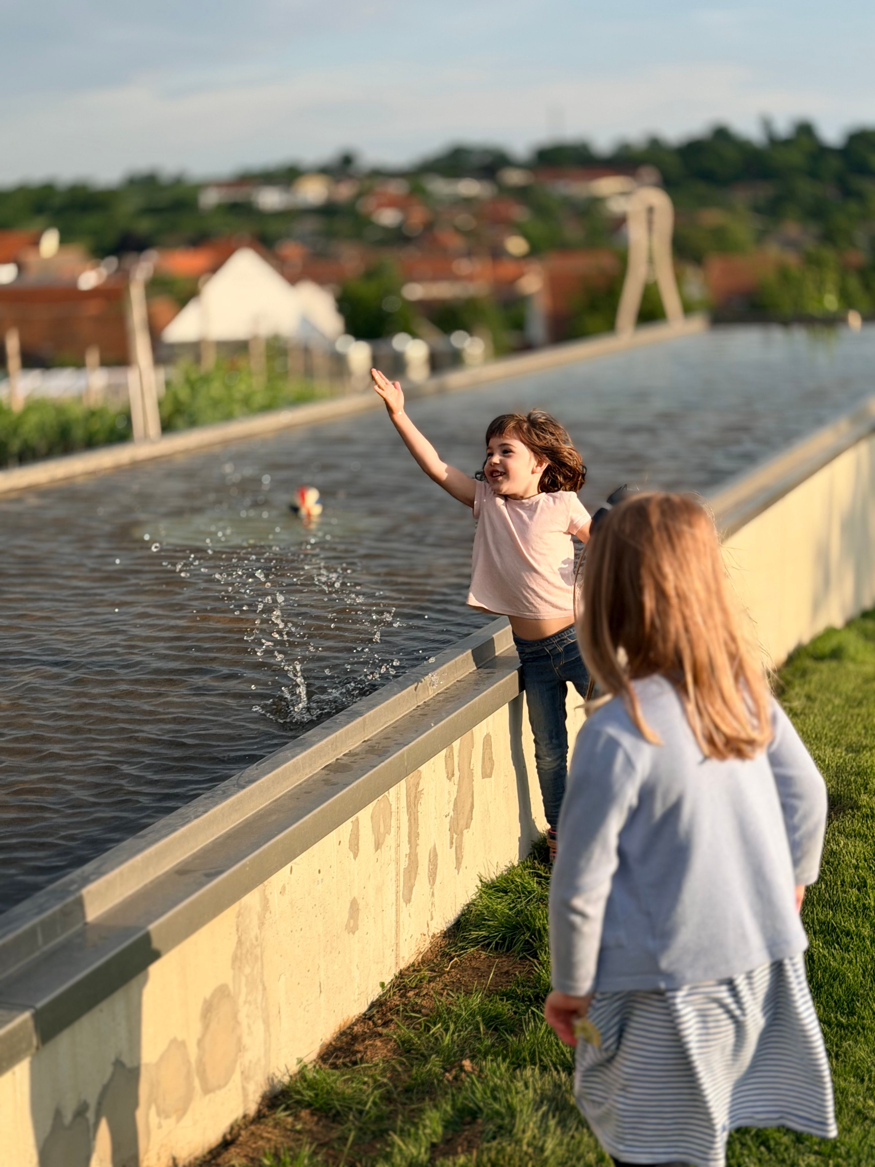 Kinder_spielend_1_©Steininger