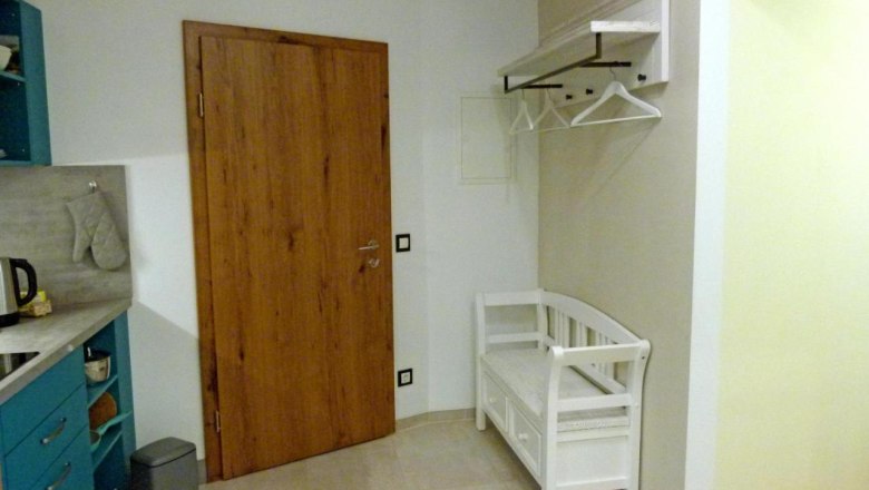 zimmer5_vorzimmer, &copy; [Nicole Montaperti]