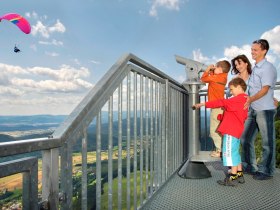Aussichtsterrasse Skywalk_Paragleiten, © Wiener Alpen in Niederösterreich - Schneeberg Hohe Wand