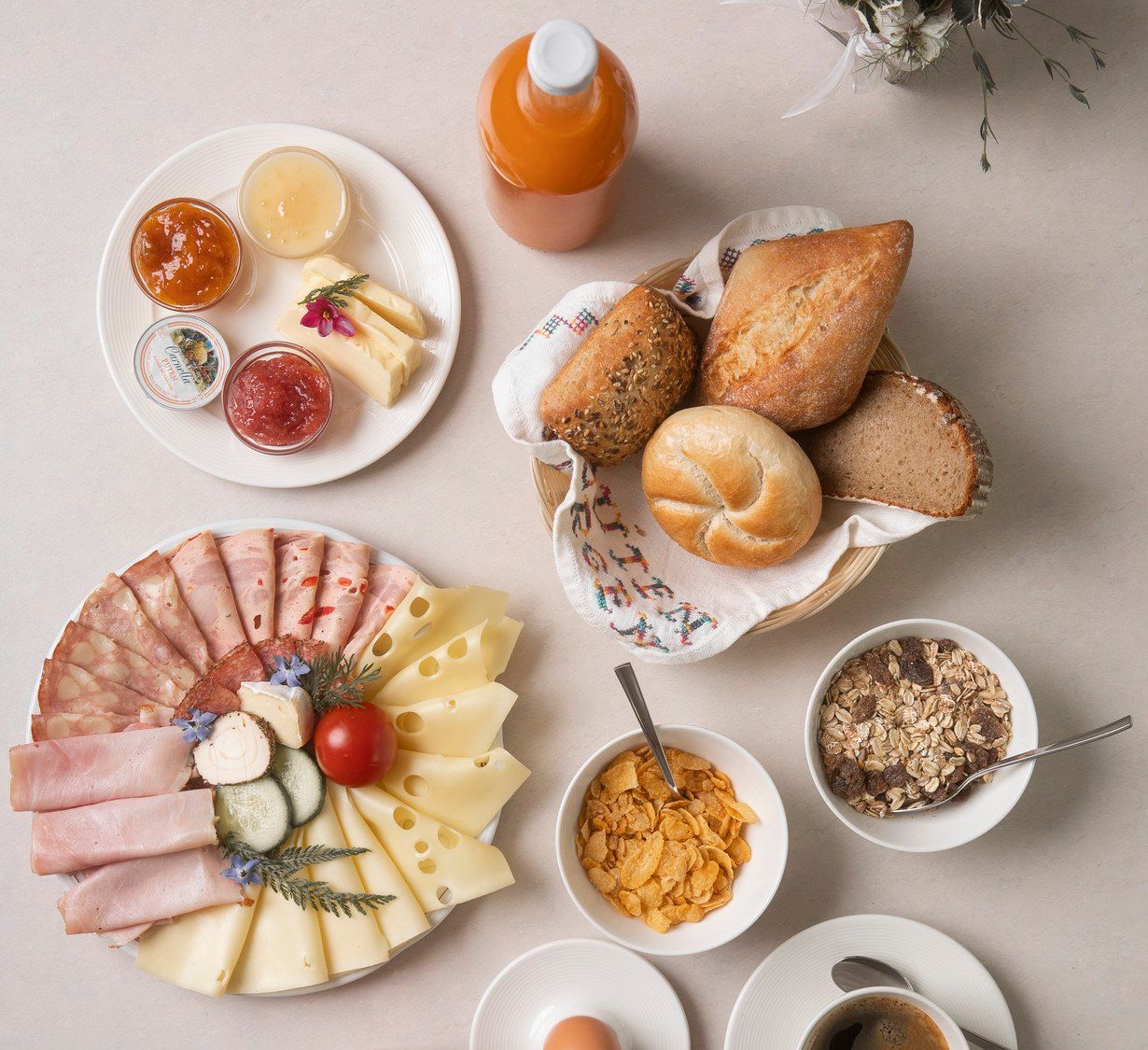Frühstück im Haus Winzerin
