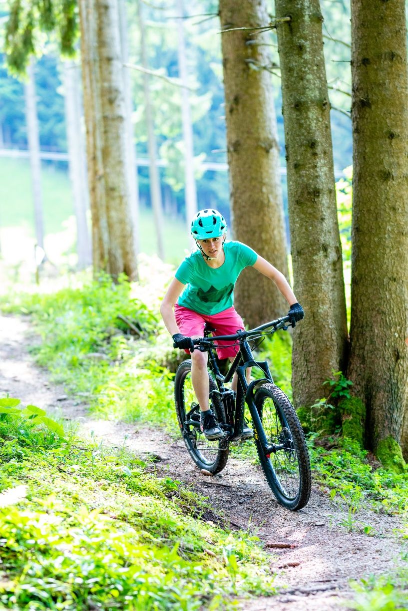MTB_Singletrail_Lady