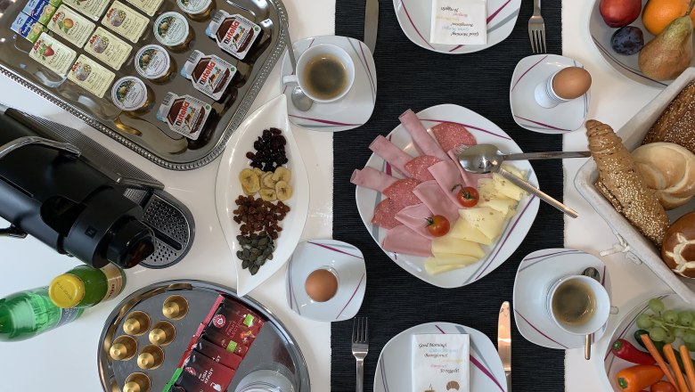 Privates Fr&uuml;hst&uuml;ck im eigenen Apartment, &copy; Mag. Marc Droll