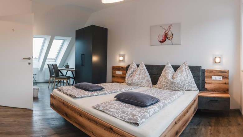 WinzerhofLackinger-Zimmer2, © Clemens Tiefenböck Blick ins Doppelzimmer