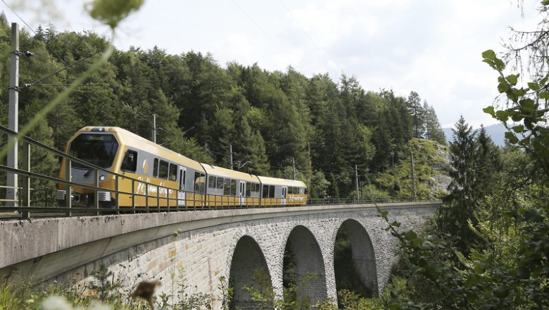 Mit der Himmelstreppe z&uuml;gig der Wolke sieben entgegen, &copy; NOEVOG/weinfranz.at