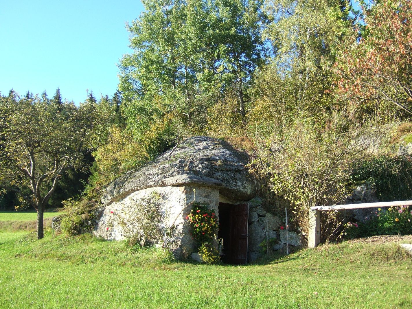 Felsenkeller bei Altmelon
