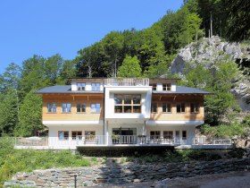 Weichtalhaus (Copyright: BwagCommons), &copy; Wiener Alpen in Nieder&ouml;sterreich