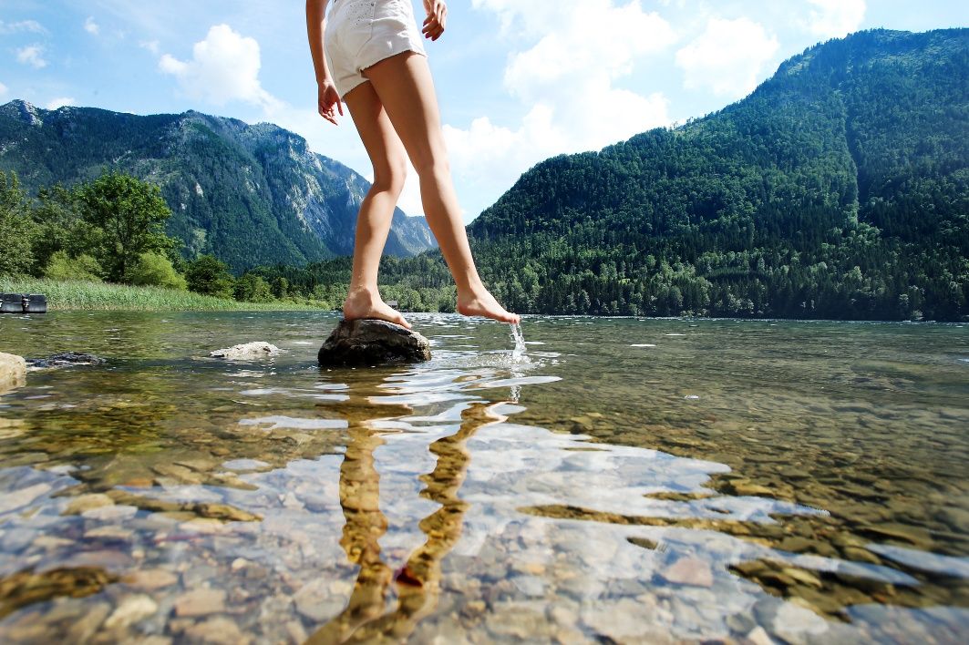 Fußbad im Lunzer See