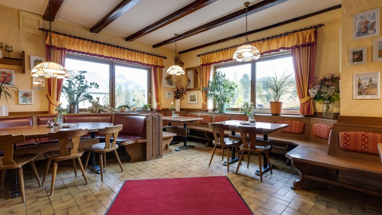 schank, &copy; Kuhnert Rudolf