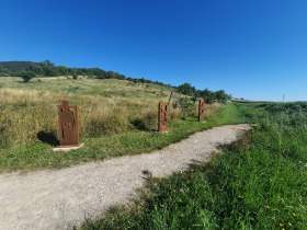 Drei Zeichen, &copy; Wienerwald